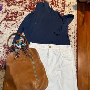 Vineyard vines navy turtle neck